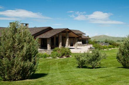 Sheridan Wyoming Country Estate and Sporting Ranch