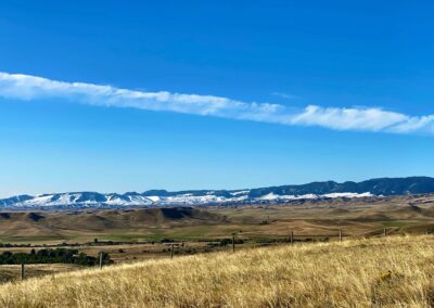 Mountain foothill land with views of the Bighorn Mountains and prime exposure to the Bighorn National Forest