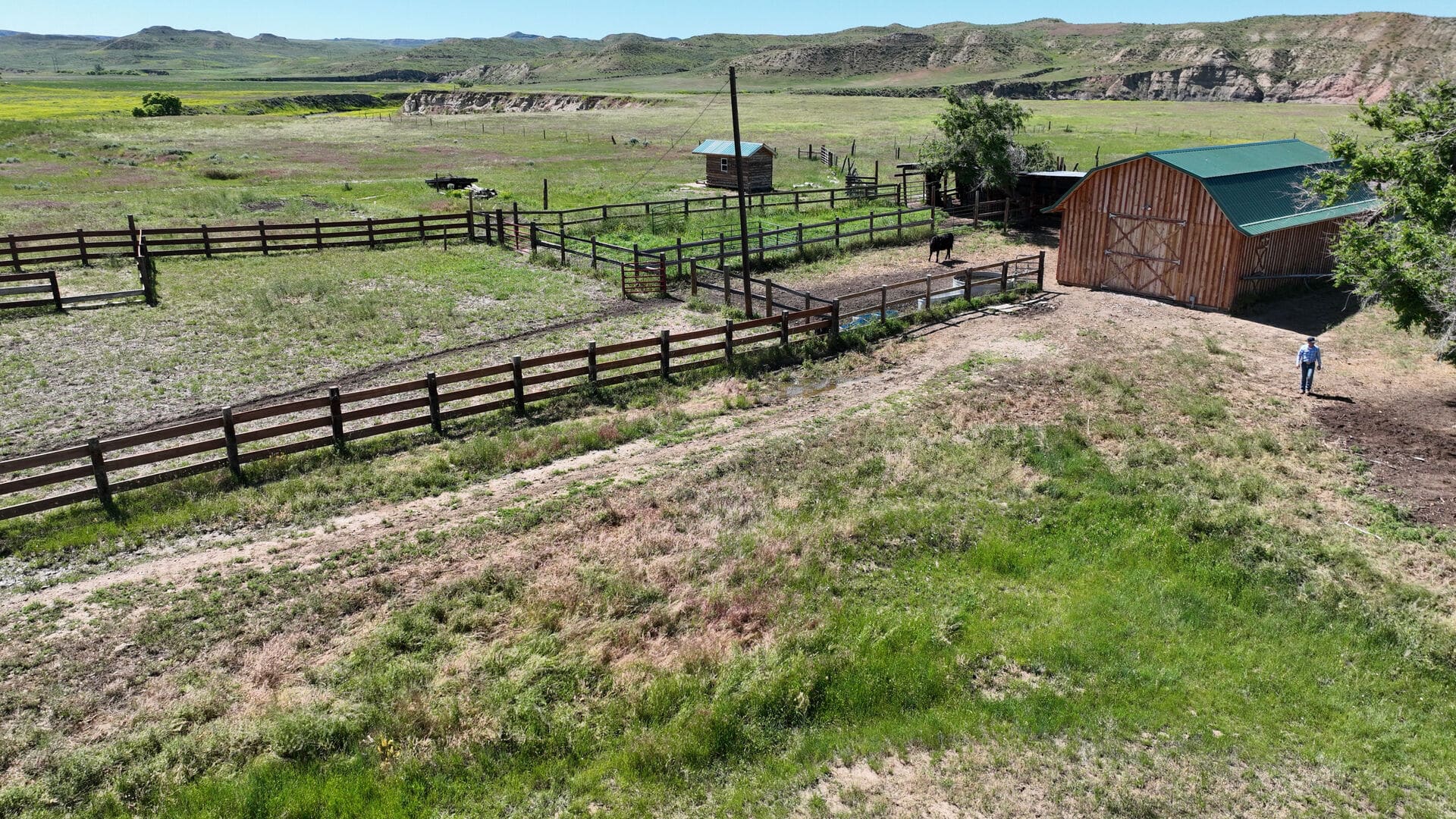Lower Clear Creek Ranch barn and corral