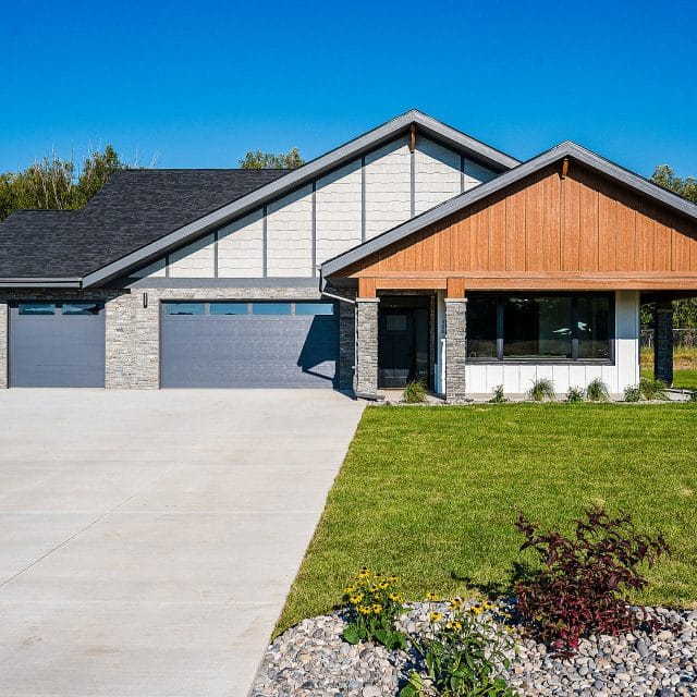 588 swan drift home front exterior